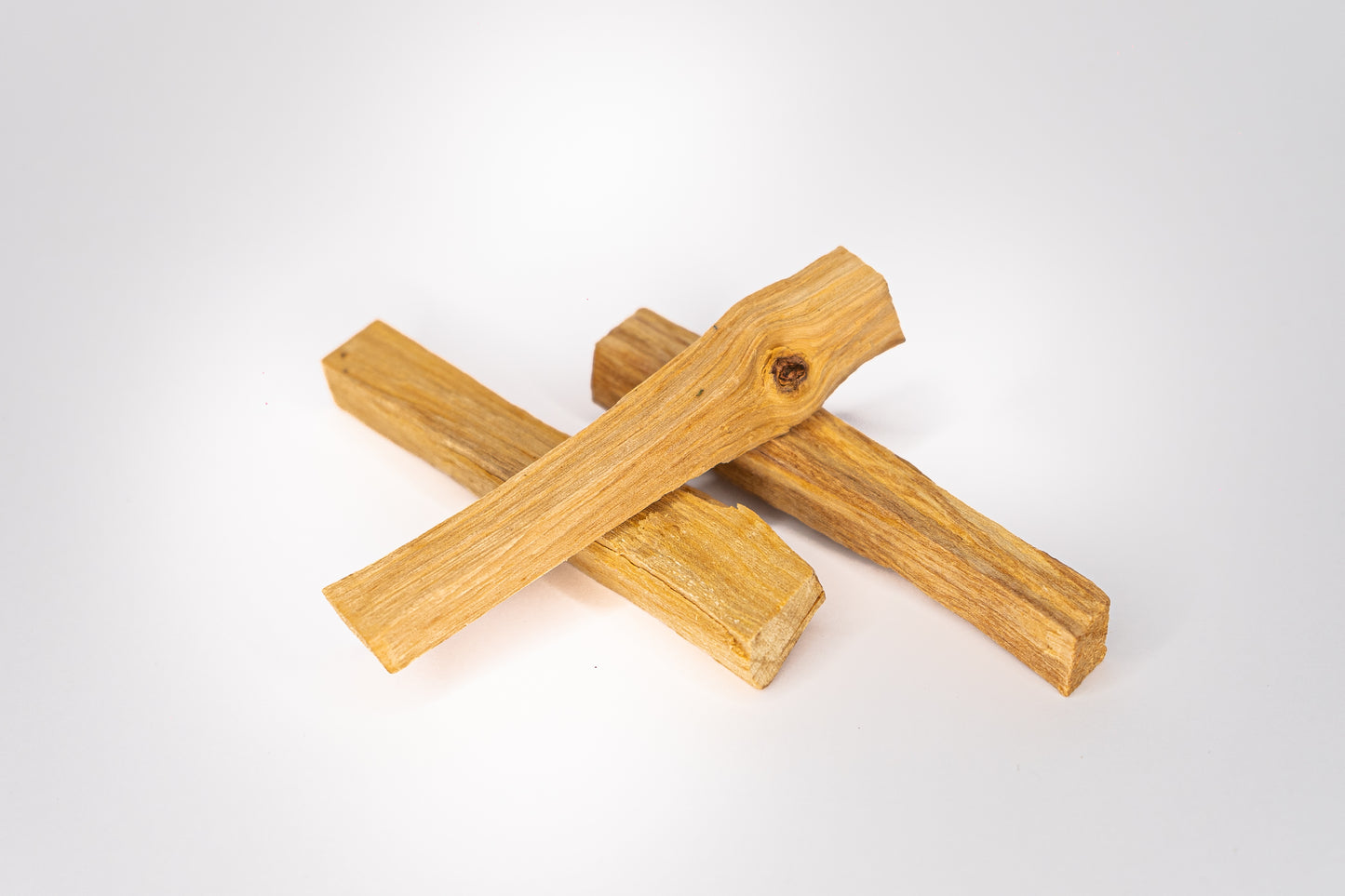 PALO SANTO